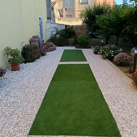 Casa Vacanze Il Giardino Villamassargia ภายนอก รูปภาพ