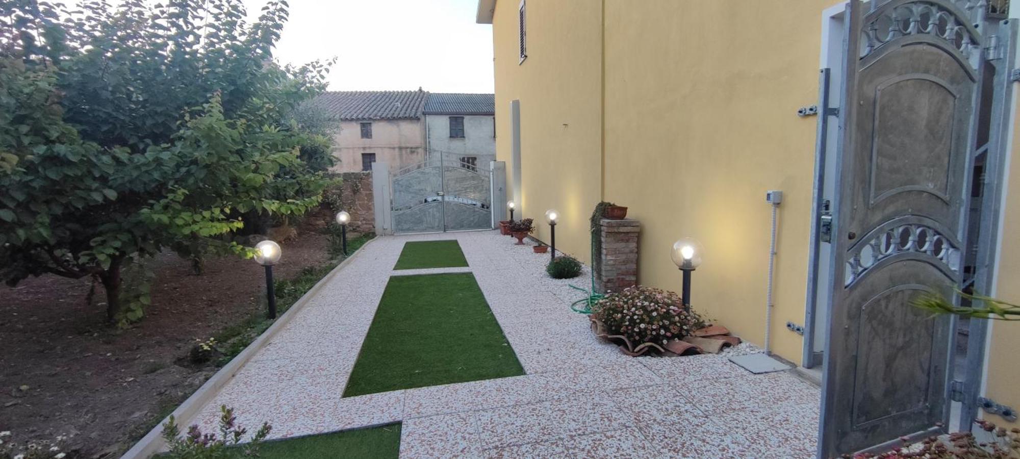 Casa Vacanze Il Giardino Villamassargia ภายนอก รูปภาพ