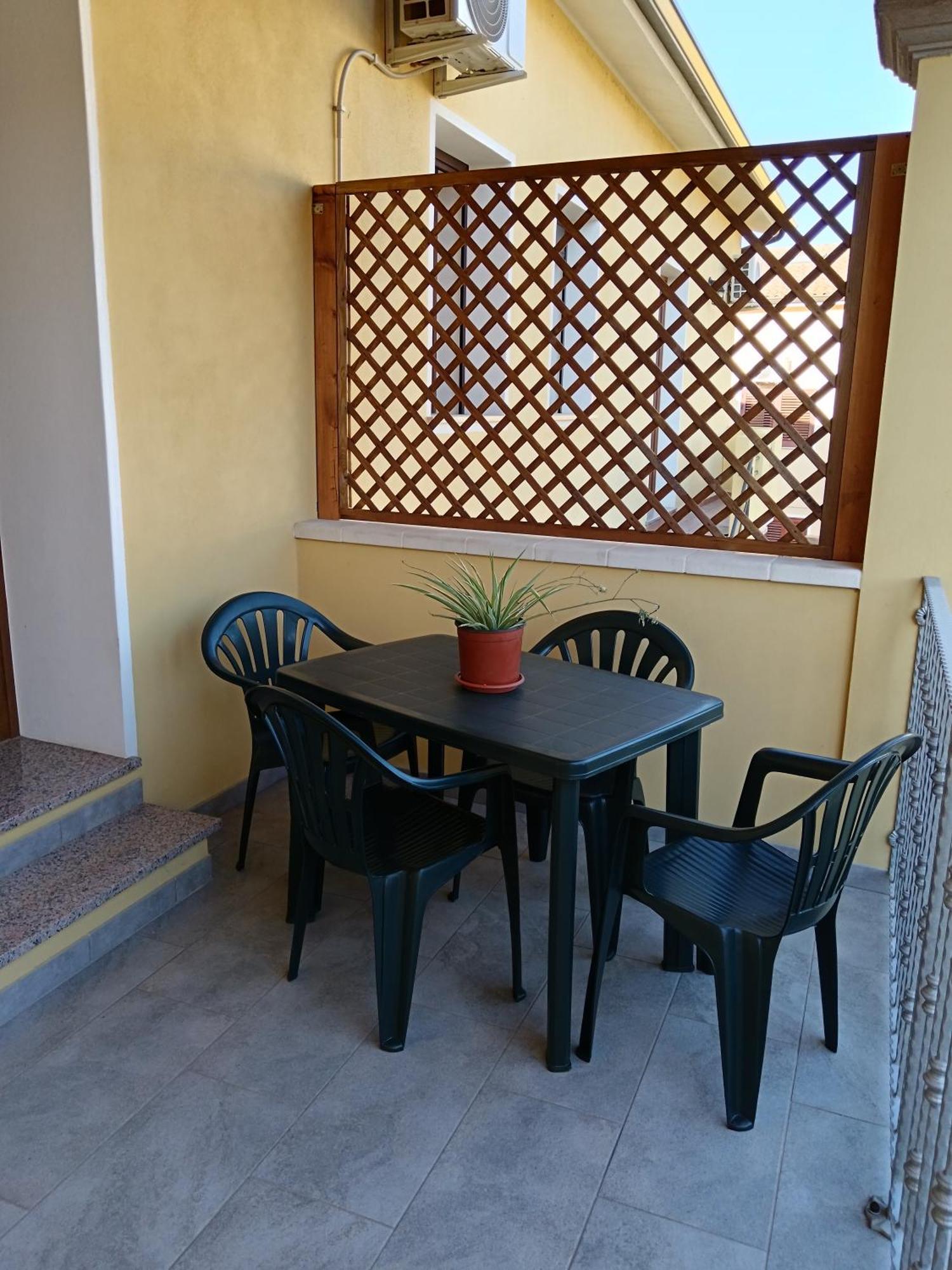 Casa Vacanze Il Giardino Villamassargia ภายนอก รูปภาพ